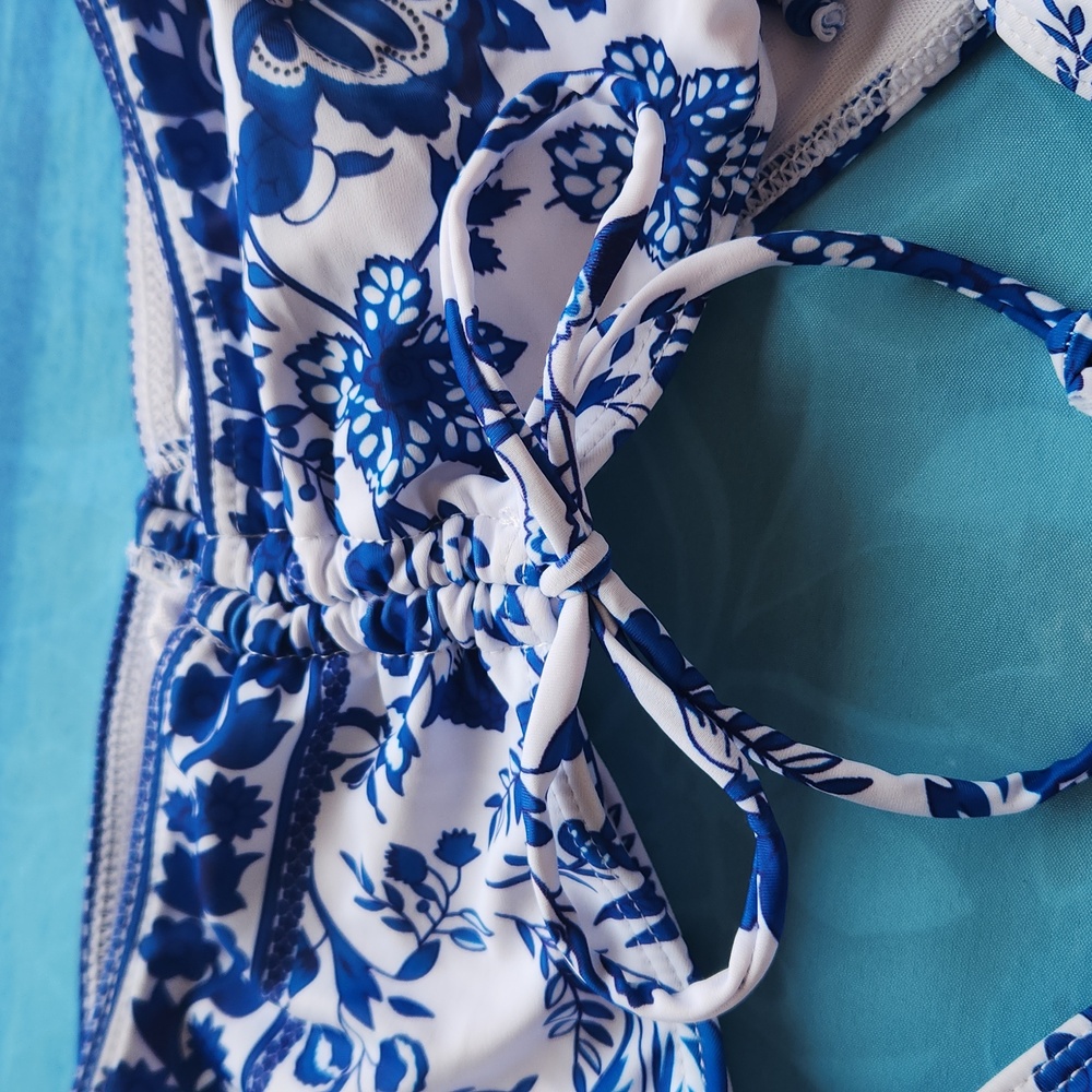 Womens 2 Piece Bikini Swimsuit - Picture 4 of 5